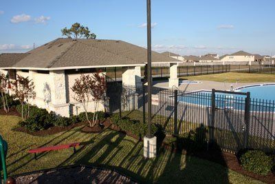 pool 400 2 689 1170 600